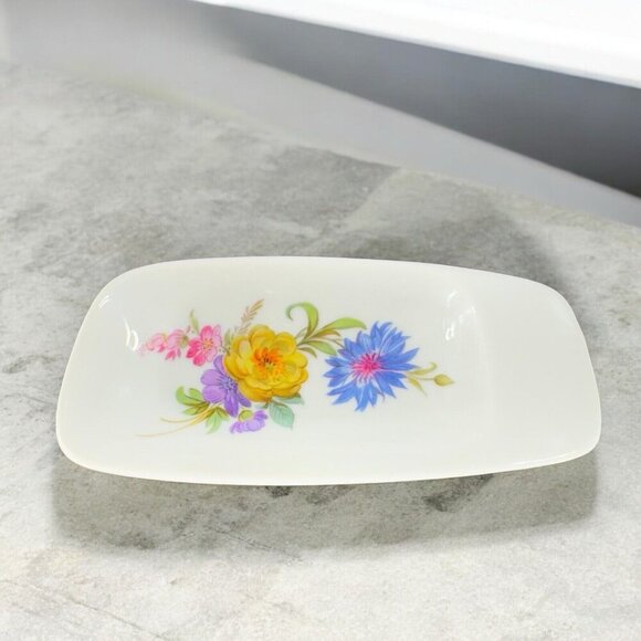 Richard Ginori Porcelain Small Oval Dish Plate Spoon Rest Flower Design Italy - Picture 1 of 12